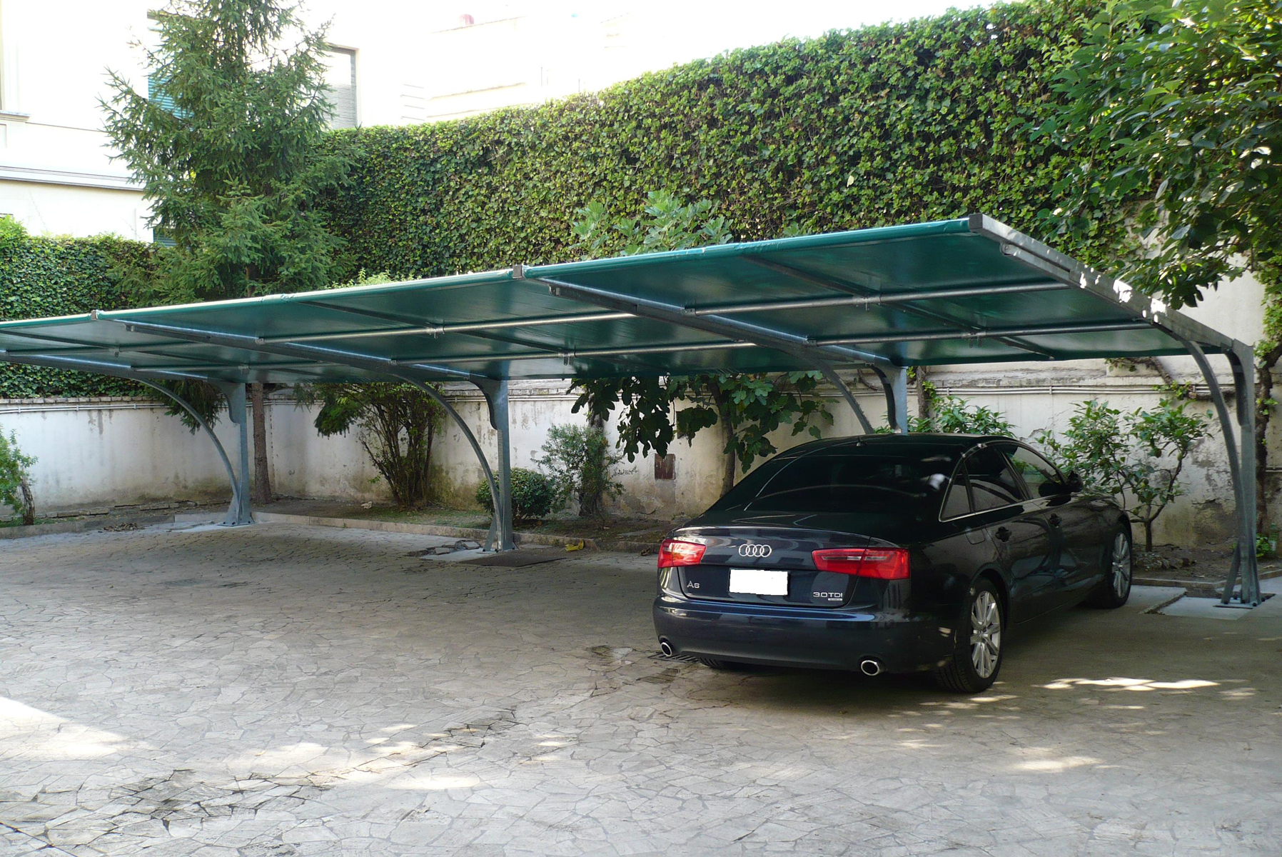 Sistemi di copertura per auto, parcheggi ombreggianti antigrandine